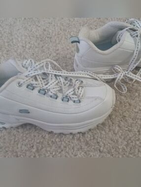 Skechers Womens 6.5